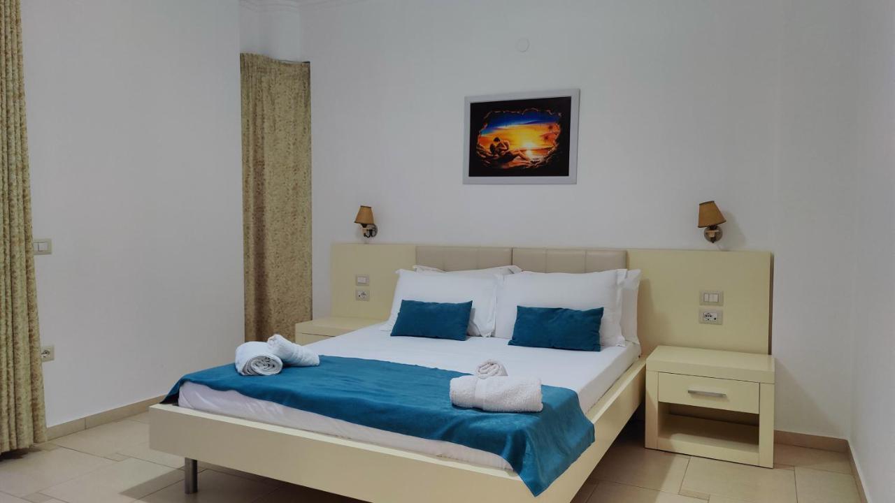 B&G Holiday Sarande Exterior photo