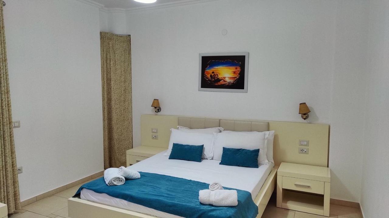 B&G Holiday Sarande Exterior photo