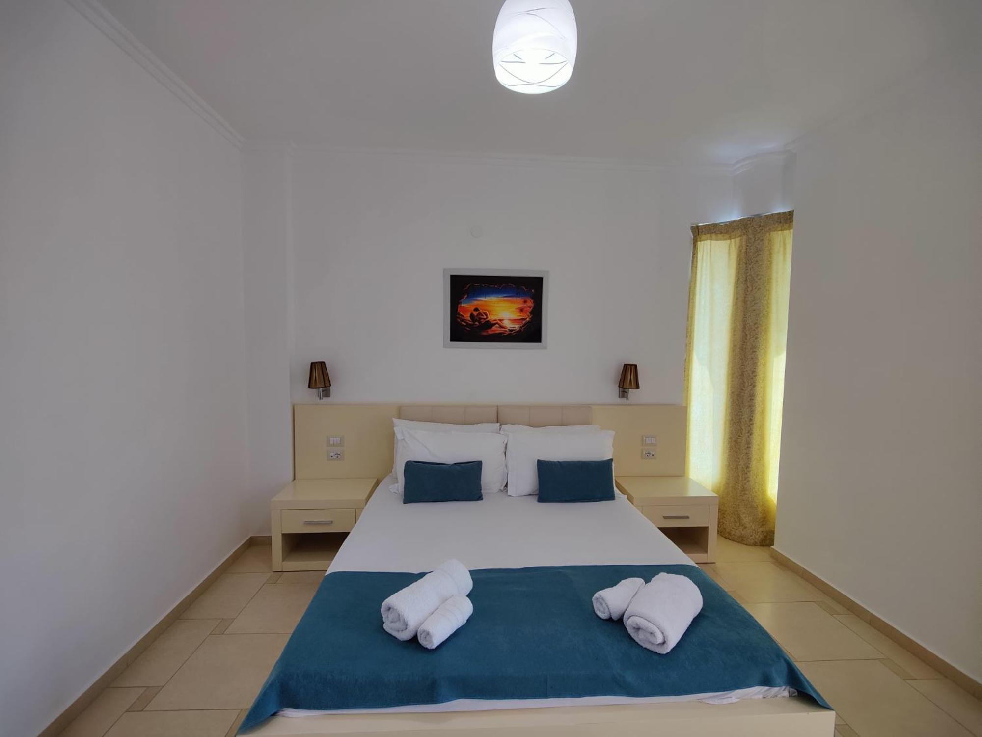 B&G Holiday Sarande Exterior photo
